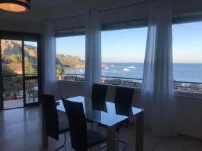 Baia Taormina Apartment